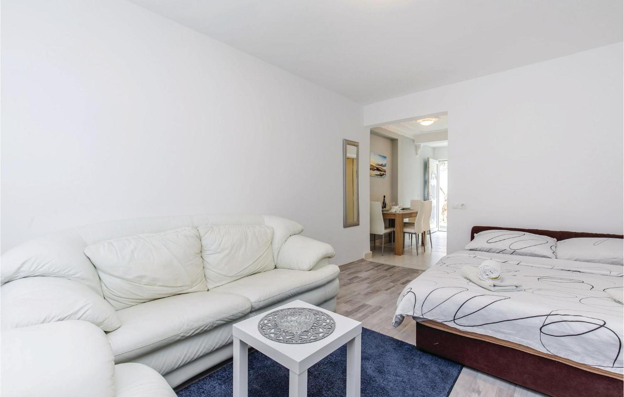 Stunning Apartment In Kostrena With Kitchen Exteriör bild